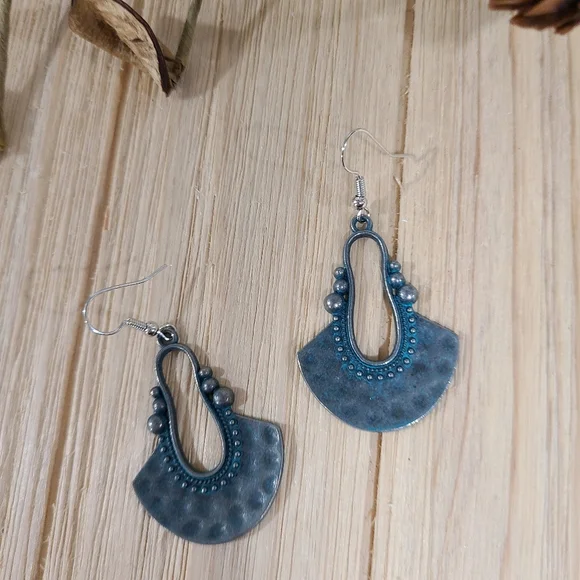🥳🥳NEW🥳🥳GORGEOUS!! Vintage Boho Dangle Earrings 🥳🥳 - Picture 14 of 14